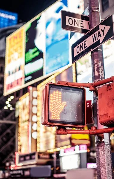 No camines la señal de tráfico de Nueva York — Foto de Stock