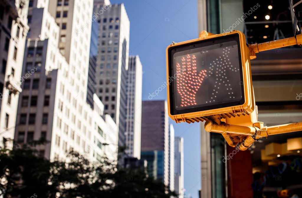 Don't walk New York traffic sign