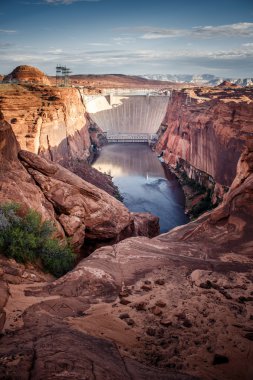 Sayfadaki Glen Canyon Barajı