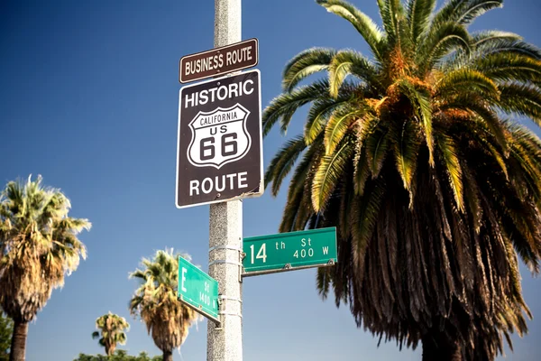 Rota histórica 66 sinal de rodovia — Fotografia de Stock