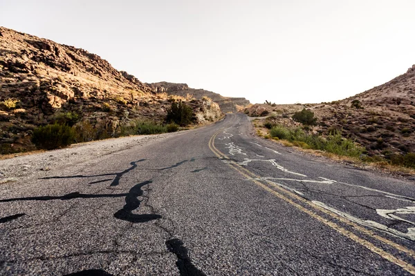 Mojave-woestijn snelweg — Stockfoto