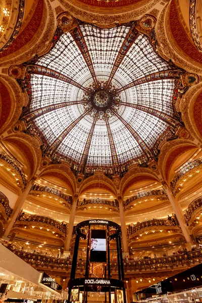 Galeries lafayette, Παρίσι — Φωτογραφία Αρχείου