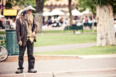 dilenci adam santa Fe