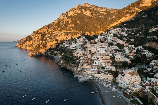 Vista Aérea Positano Pequeño Pueblo Largo Costa Amalfi Italia —  Fotos de Stock