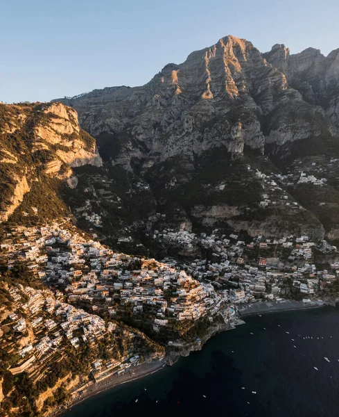 Вид Воздуха Позитано Небольшой Городок Вдоль Побережья Амальфи Италия — стоковое фото