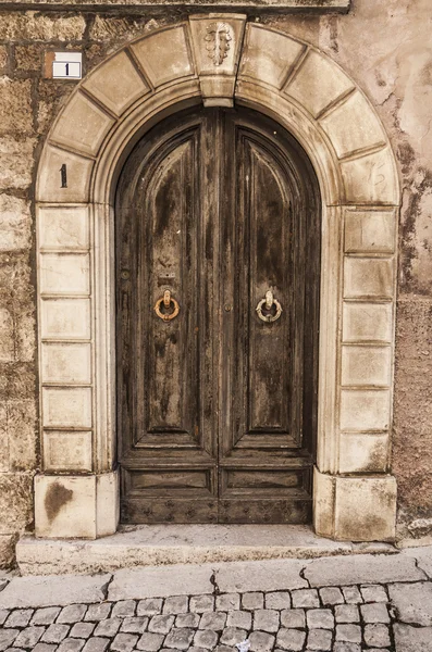 Italienische Tür — Stockfoto