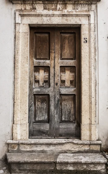 Italienska dörr — Stockfoto