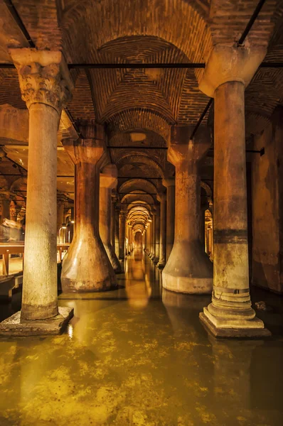 Romersk cistern — Stockfoto