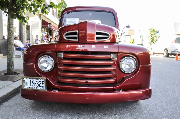 Παλιό αμερικανικό αυτοκίνητο — Φωτογραφία Αρχείου
