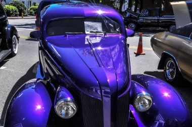 eski bir Amerikan arabası