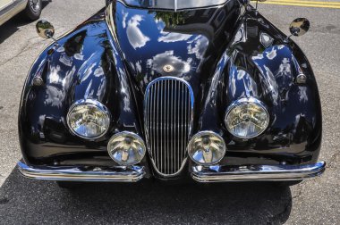 eski bir Amerikan arabası