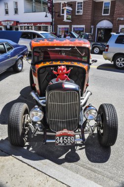 eski bir Amerikan arabası