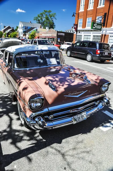 Vieille voiture américaine — Photo