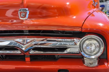 eski bir Amerikan arabası