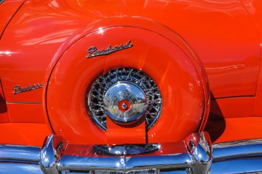 eski bir Amerikan arabası