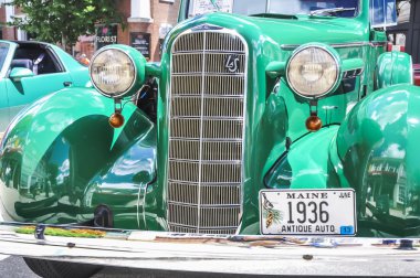 eski bir Amerikan arabası