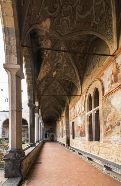 Claustro de Santa Chiara — Fotografia de Stock