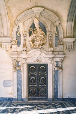Napoli Campania İtalya. St. Martin 'in Certosa di San Martino Charterhouse, Napoli, İtalya' da bulunan eski bir manastır kompleksi.