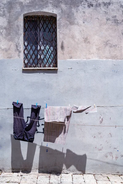 Wasgoed Hangend Aan Een Typisch Italiaanse Gevel Italië — Stockfoto