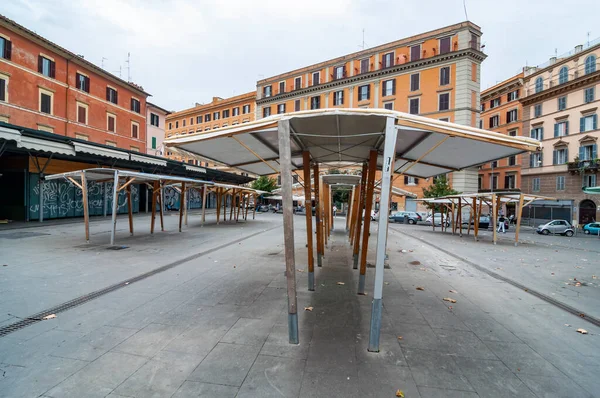 Piazza San Cosimato Rione Trastevere Market Close Rome Italy — Stock fotografie