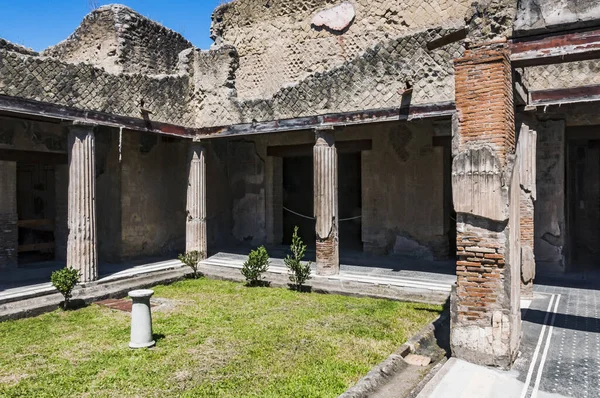 Pohled Výkop Herculaneum Nedaleko Neapole Itálie — Stock fotografie