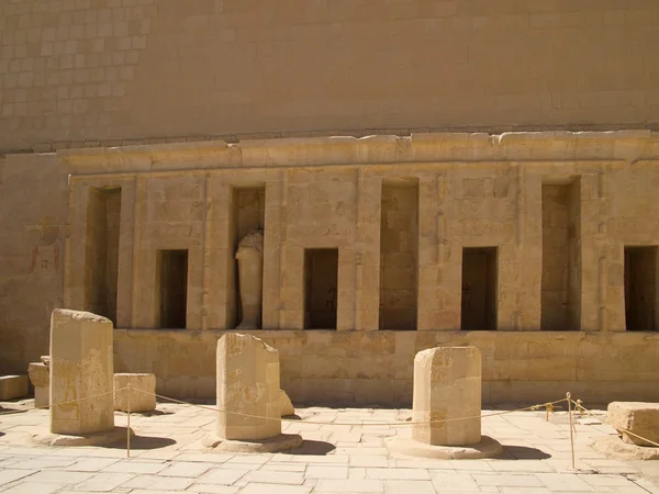 Tempel der Hatschepsut im Luxus — Stockfoto