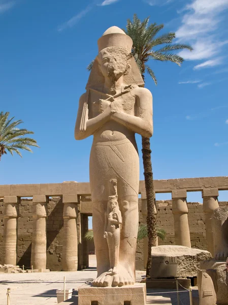 Karnaki templomegyüttes Luxorban — Stock Fotó