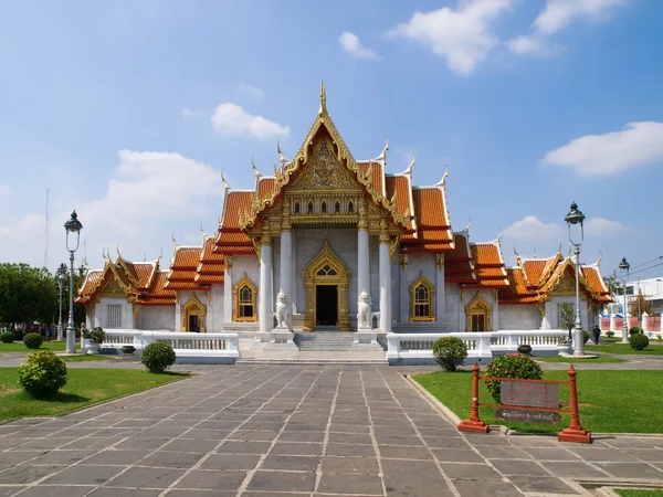 Wat Benchamabophit Palacio de Marbel —  Fotos de Stock