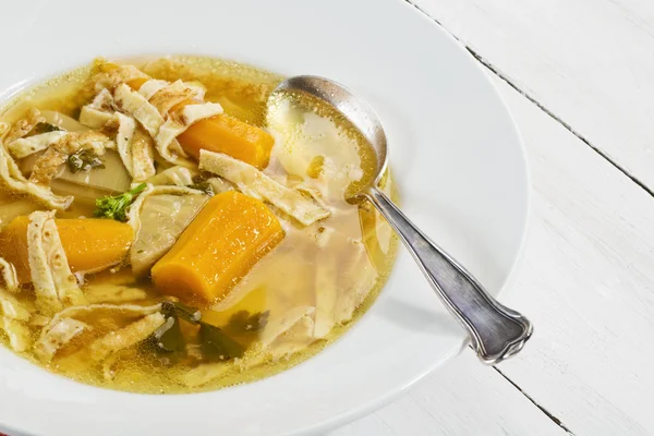 Suppe mit Fritatten — Stock Photo, Image