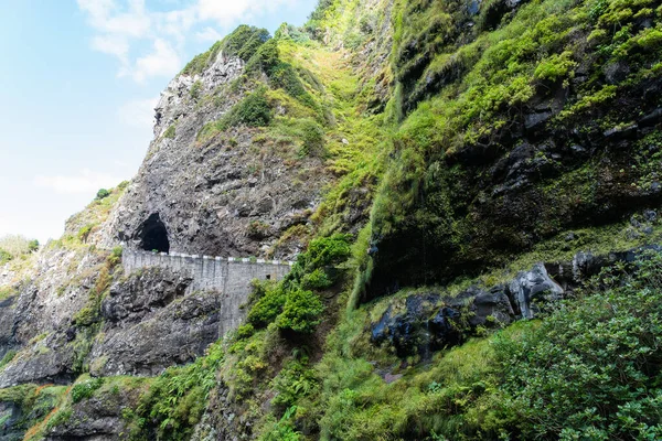 Parte Perigosa Velha Estrada Com Rockfall Costa Norte Ilha Madeira — Fotografia de Stock