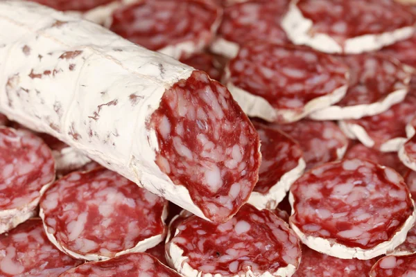 Ursprungliga salami — Stockfoto