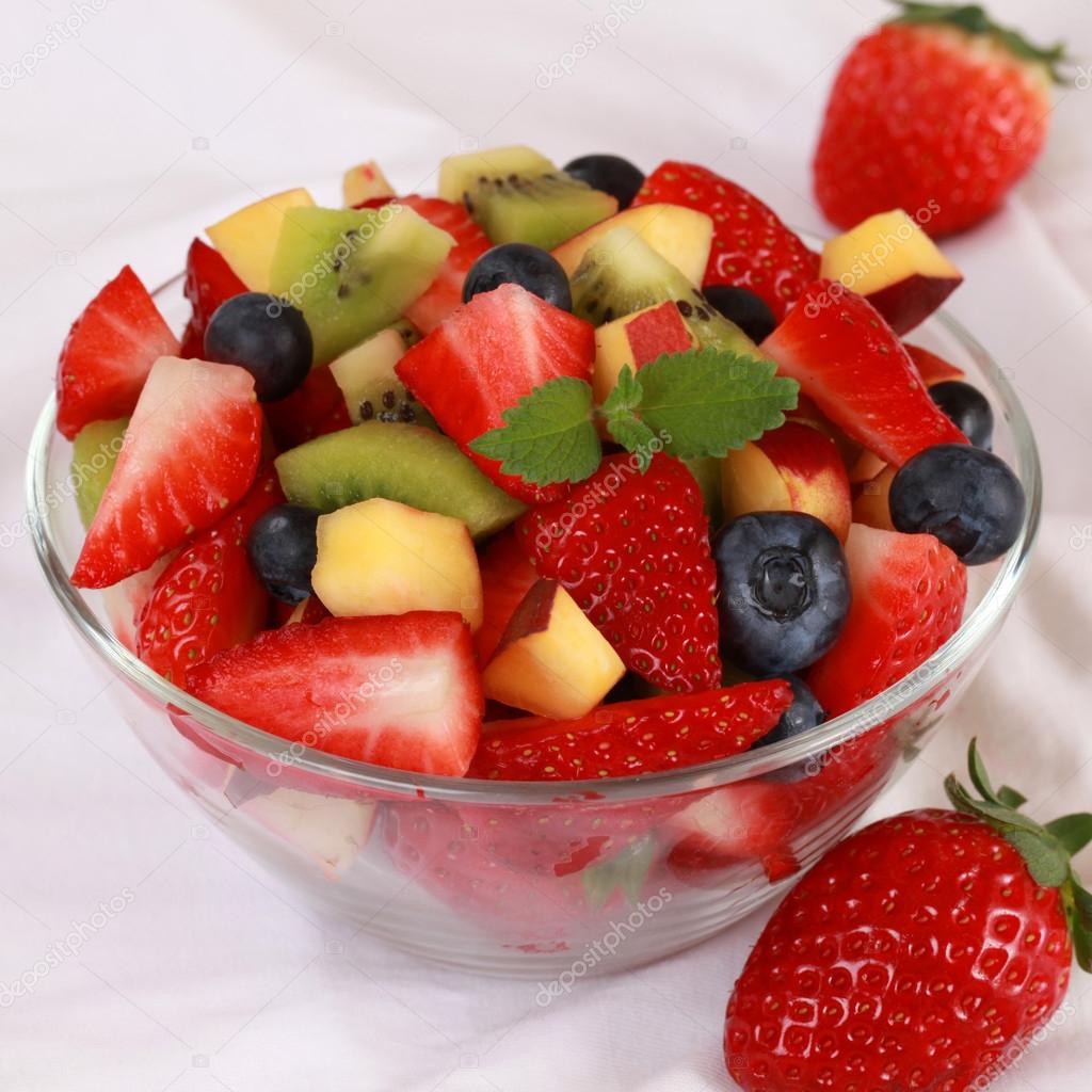 Salad made from fresh fruits