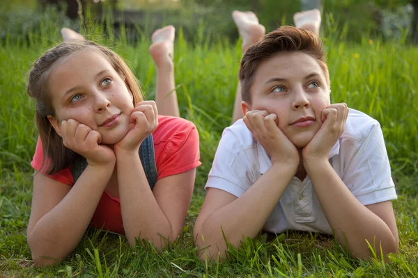 Day dreaming boy and girl — Stock Photo, Image