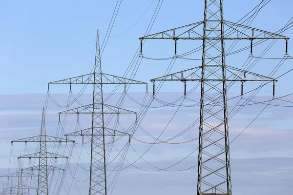 elektrik hatları