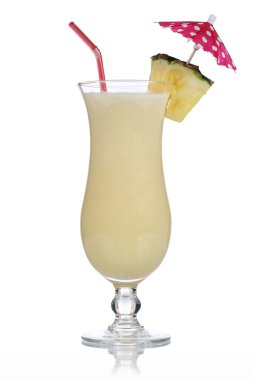 pina colada kokteyli izole