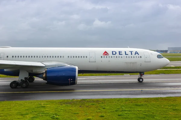 Amsterdam Olanda Mai 2021 Delta Air Lines Airbus A330 900Neo — Fotografie, imagine de stoc