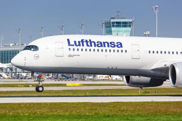 Monachium Niemcy Września 2021 Lufthansa Airbus A350 900 Samolot Lotnisku — Zdjęcie stockowe