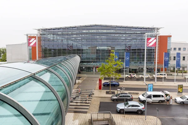 德国德累斯顿 2021年8月1日德国德累斯顿机场航站楼 — 图库照片