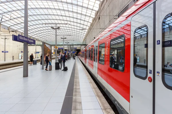 Köln Tyskland Augusti 2021 Bahn Regionaltåg Bahn Vid Köln Kln — Stockfoto