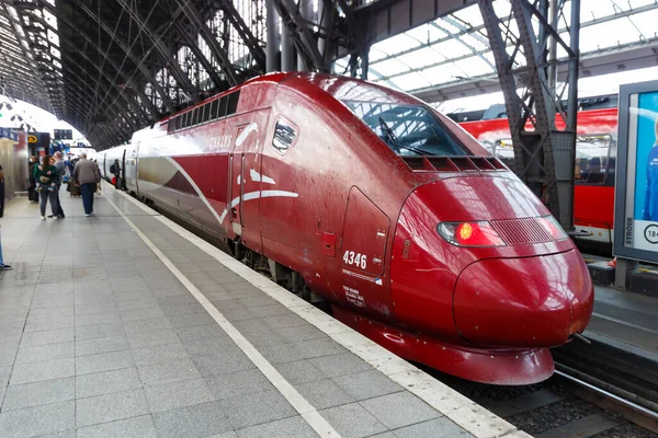 Keulen Duitsland Augustus 2021 Hogesnelheidstrein Thalys Het Centraal Station Van — Stockfoto