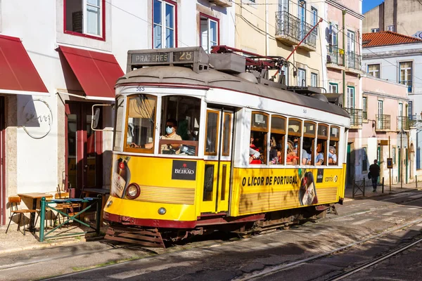 Lisbonne Portugal Septembre 2021 Tram Transport Commun Trafic Transit Lisbonne — Photo