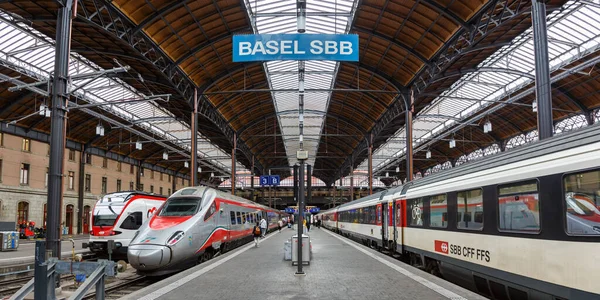 Bazel Zwitserland September 2021 Treinen Het Sbb Station Bazel Panorama — Stockfoto