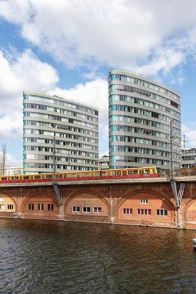 Berlin Almanya Nisan 2021 Bahn Deutsche Bahn Bölgesel Treni Berlin — Stok fotoğraf