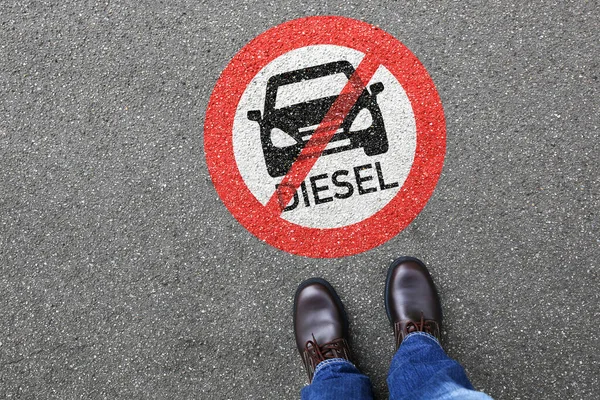 Homem Pessoas Diesel Condução Proibição Estrada Sinal Rua Carro Não — Fotografia de Stock