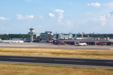 Berlin, Almanya - 19 Ağustos 2020 Berlin Tegel TXL Havaalanı Havaalanı Havalimanı Havalimanı.