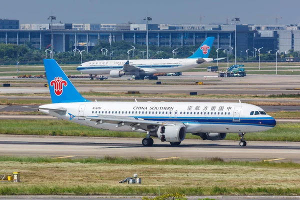 Guangzhou China September 2019 China Southern Airlines Airbus A320 Airplane — Stock Photo, Image