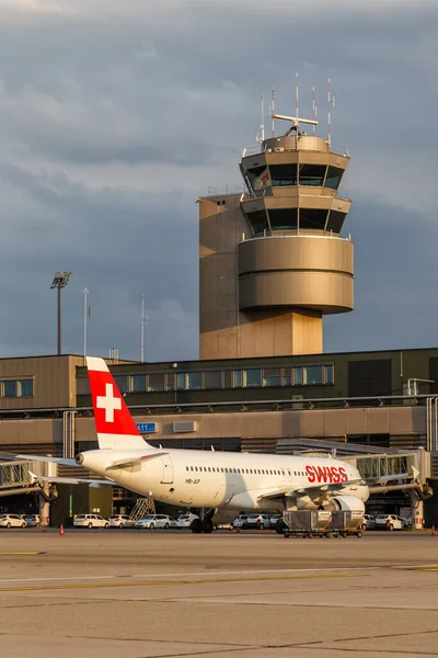 Zurich Switzerland July 2020 Swiss Airbus A320 Airplane Zurich Airport — Stock Photo, Image