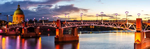 Ponte Toulouse Pont Saint Pierre Com Rio Garonne Entardecer França — Fotografia de Stock