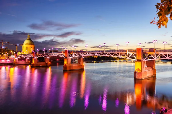 Pont Toulouse Pont Saint Pierre Avec Garonne Crépuscule France Crépuscule — Photo