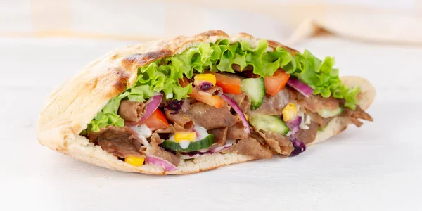 Kebab Doner Kebap Plak Fastfood Plat Brood Een Houten Bord — Stockfoto